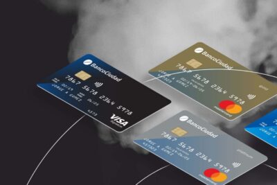 Free Contactless Credit Card Mockup PSD